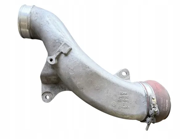 Scania Intercooler-insugningsrör OEM 2431292 - Begagnad image 2