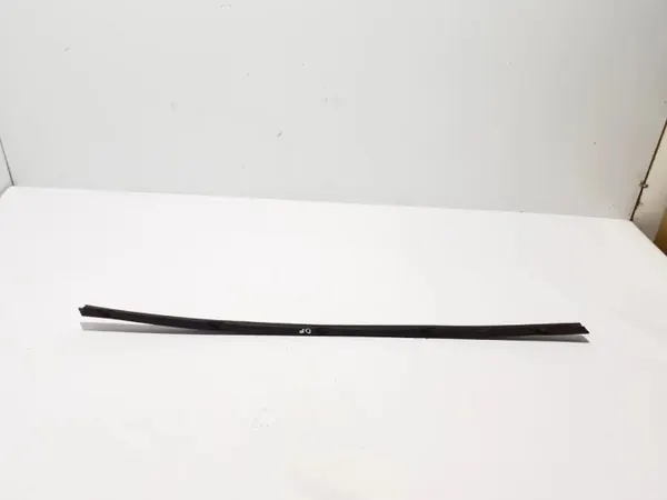 Joint de Pare-brise Droit OEM 31214493 Volvo V70 image 3