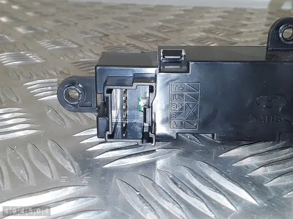 Hyundai Display-Bildschirm OEM 945204H000 - Gebraucht image 3