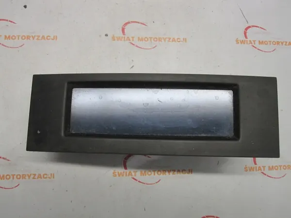 Peugeot 5008 I Display Bildschirm OEM 9803399680 image 2