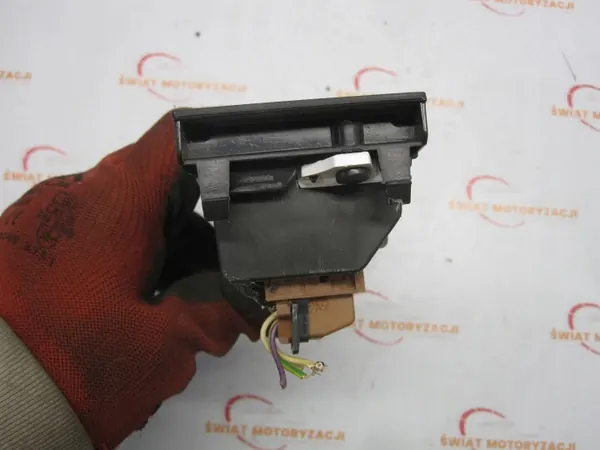 Peugeot 5008 I Display Bildschirm OEM 9803399680 image 5