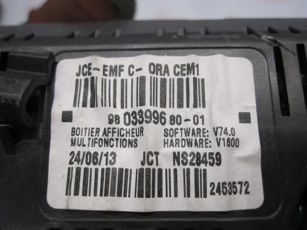 Peugeot 5008 I Display Bildschirm OEM 9803399680 image 7