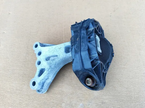 Soporte de motor PEUGEOT CITROEN OPEL 9676771080 image 2