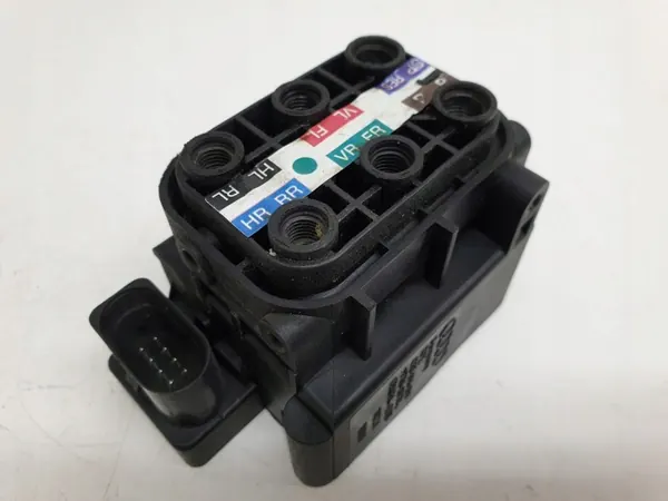 Distributeur de Soupapes Audi A8 D4 OEM 4H0616013D image 2