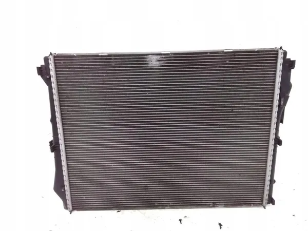 Waterkoeler Mercedes W205 W213 A0995008800 image 5