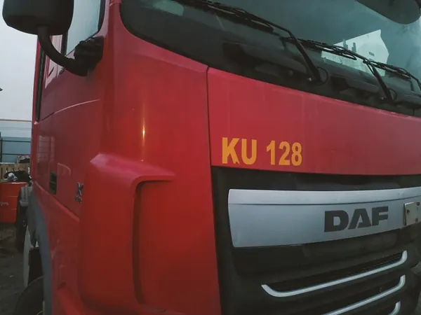 Grille avant complète DAF XF 106 image 2