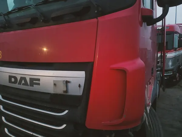 Grille avant complète DAF XF 106 image 4