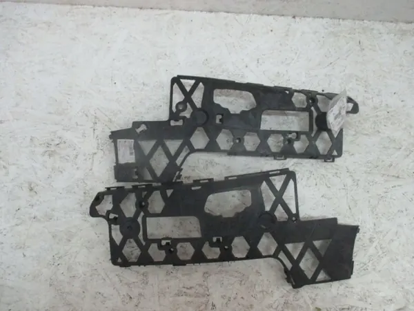 Guide Paraurti VW Passat B7 3AA807178 3AA807177 image 3