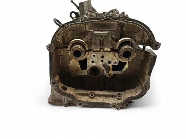 Audi A8 S8 D4 Sylinterikansi OEM 079103404S image 3