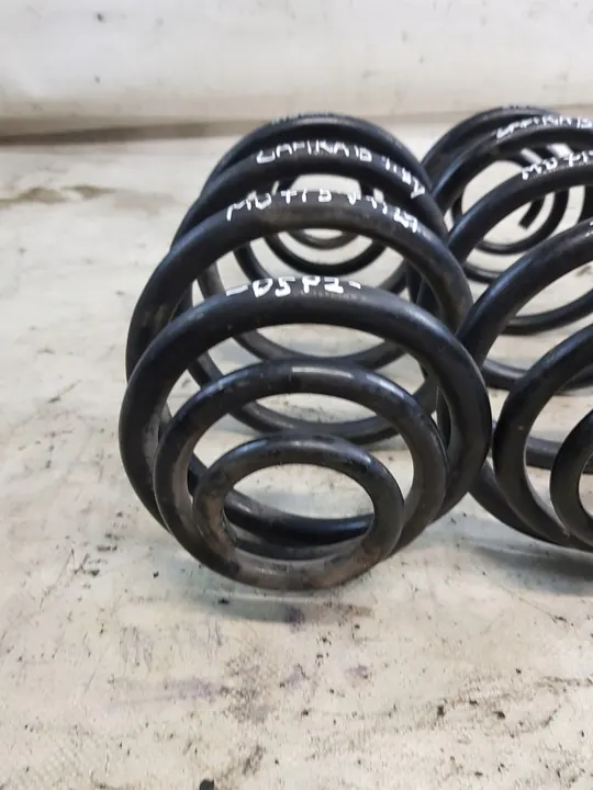 KYB RJ6642 Molas de Suspensão image 6