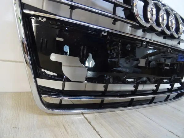 Grille Audi A7 2014+ OEM 4G8853651G LLU - Occasion image 4