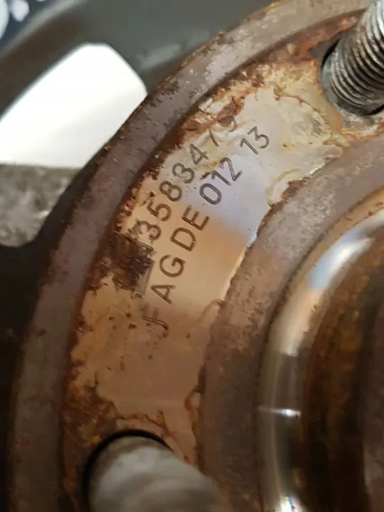 2012 Opel Astra J Mozzo ruota anteriore 13319483 image 5