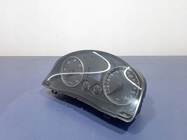 Cuadro VW Golf V 1.9 TDI OEM 1K0920860F image 3