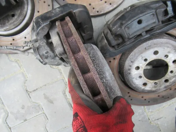 Bromsskivor & Bromsok OEM 123456 för BMW M3 image 3