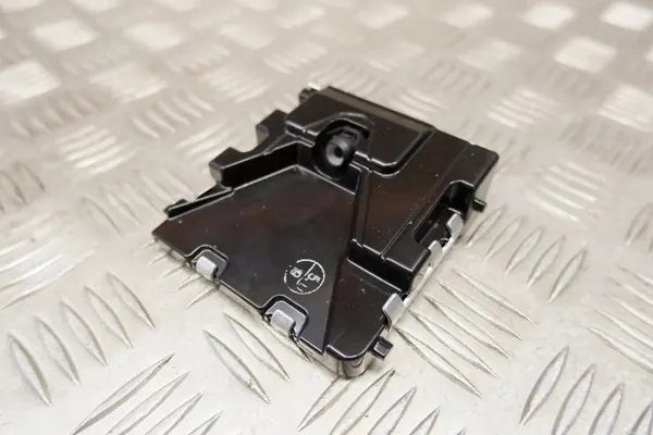 Câmera dianteira OEM 8646C48021 para Lexus RX 2020 image 2