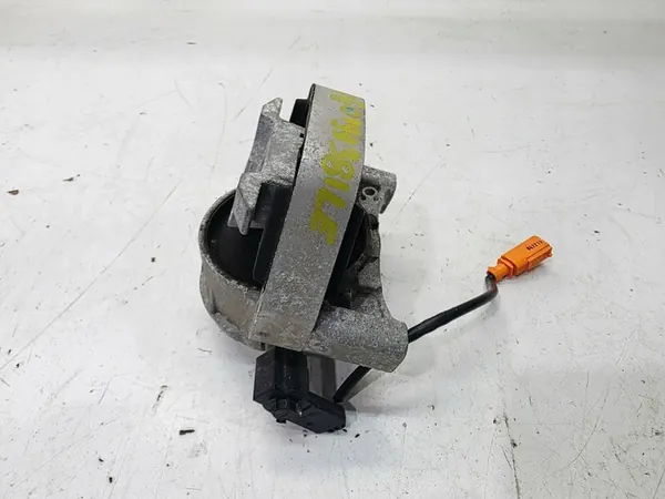 Audi Moottorin kiinnike 4G0199381LE image 3