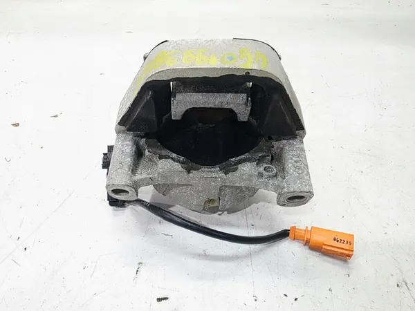 Audi Moottorin kiinnike 4G0199381LE image 4