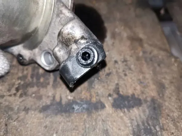 Bomba de vacío OEM 9658398080 para Peugeot 207 1.4L Diésel image 3