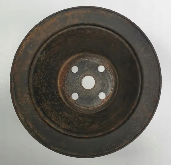Polea de Bomba de Agua Mercedes W115 W114 - Usado image 3