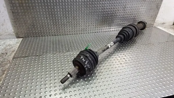 Semi-eje delantero derecho OEM S26372083 VW Transporter image 3