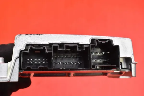 Bose Radioförstärkare OEM N24366A20 Mazda MX-5 ND image 8