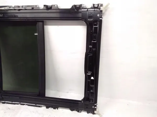 Techo solar BMW G20 OEM 8972015282 - Pieza OE usada image 8