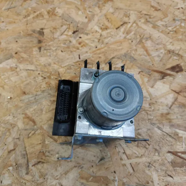 ABS-pumpun ohjausyksikkö OEM 6851312 BMW X1 E84 image 2