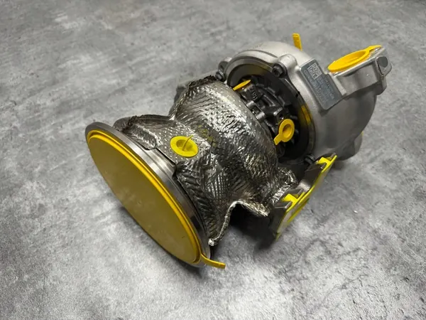 Nuevo turbocompresor Audi 3.0 TFSI OEM 06M145689AC image 2