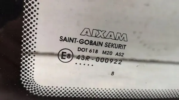 Vidro traseiro esquerdo usado OEM 43R000922 Aixam City image 7