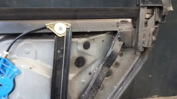 OEM 7L6839729c Vänster bakdörrram Audi Q7 image 6