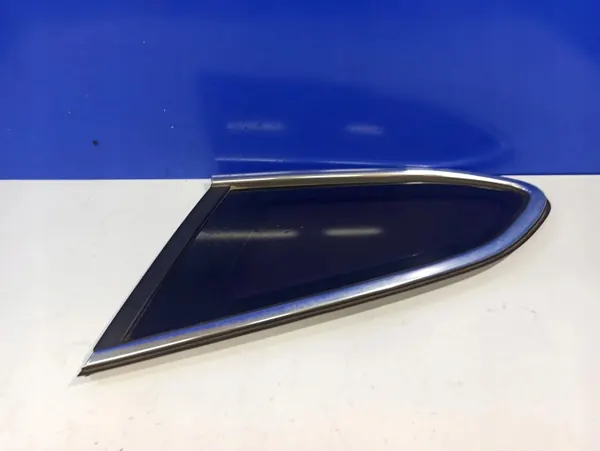 Gebrauchtes rechtes Heckfenster OEM 31218021 Volvo V60 image 2