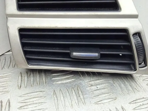 Prise d'air console BMW X5 E70 OEM 922776705 image 2