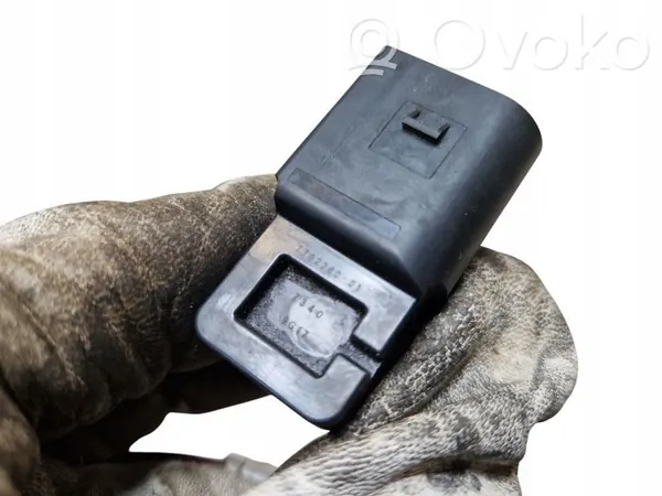 MAP Sensor BMW 5 E60 E61 OEM 779226001 image 7