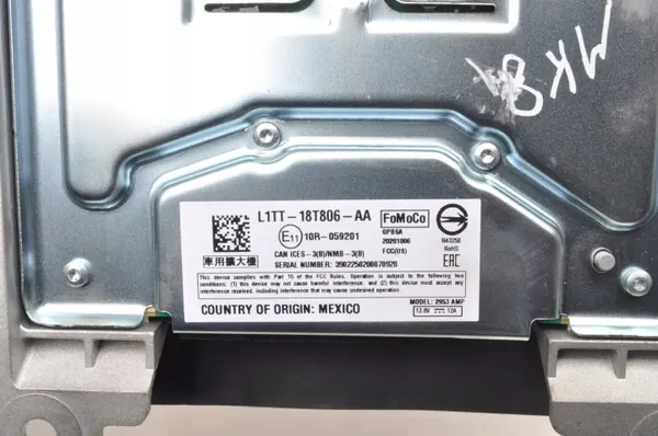 Bang & Olufsen Förstärkare OEM L1TT-18T806-AA Ford Puma image 5
