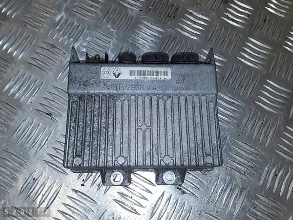 1998 Renault Safrane ECU 2200 Diesel 7700106071 image 2