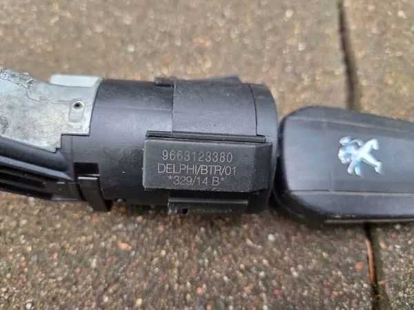 PEUGEOT Sytytysavain + Avaimet 9663123380 image 4