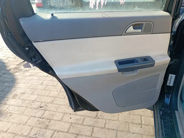 OEM MM-1103-19 Volvo S40 2004-2010 Bakre Sidodekor image 2
