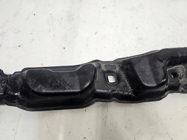 Isolamento de para-lama dianteiro esquerdo Ford Mustang Mach-E OEM image 3