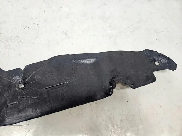 Isolamento de para-lama dianteiro esquerdo Ford Mustang Mach-E OEM image 6