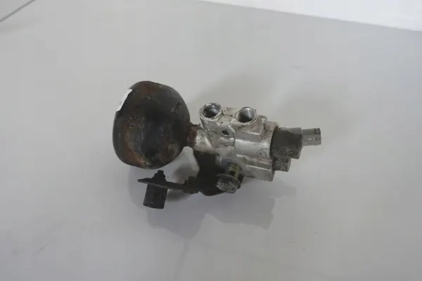 Válvula ABC Mercedes OEM 2203270231/215 Usado image 3