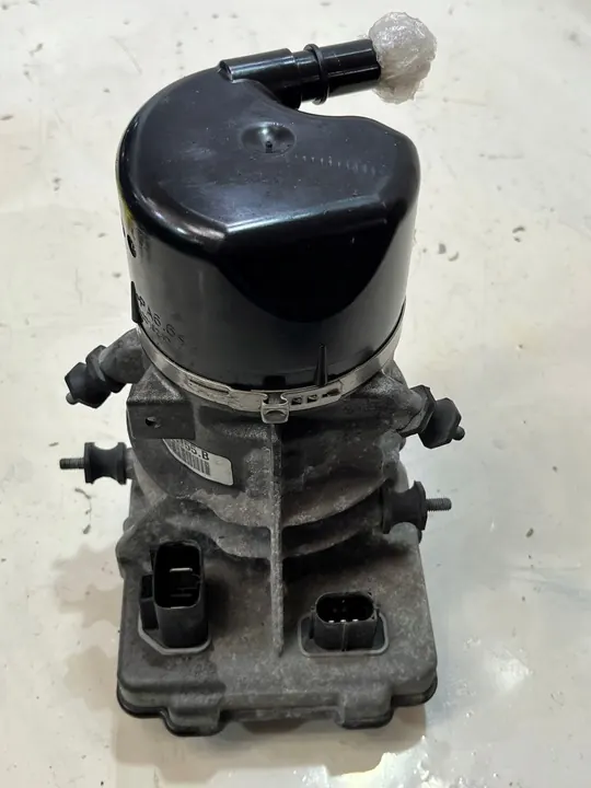 Bomba de direção VW Touareg 7P 7P0423155B image 2