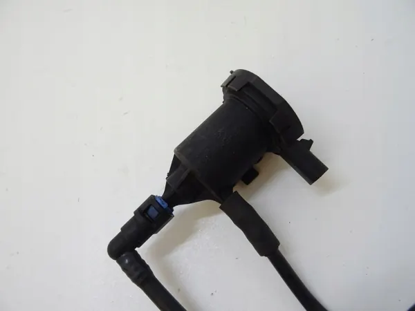 Válvula de presión EVAP OEM 4891741AA para Dodge RAM image 3