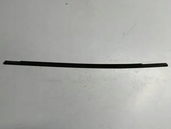 Volvo V40 II 12-19 Rechter achter chrom schraapstrip OEM 31278605 image 5