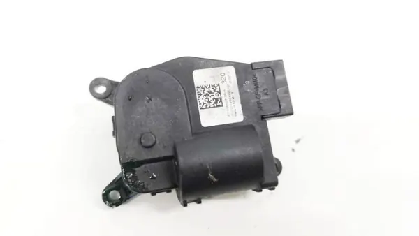 Moteur de clapet chauffage Tesla Model 3 OEM 150062300A image 2