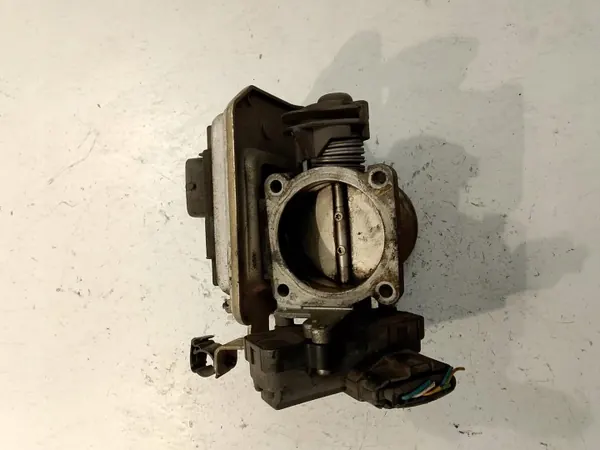 Corps de papillon Alfa Romeo 156 1.8 Bosch OEM image 3