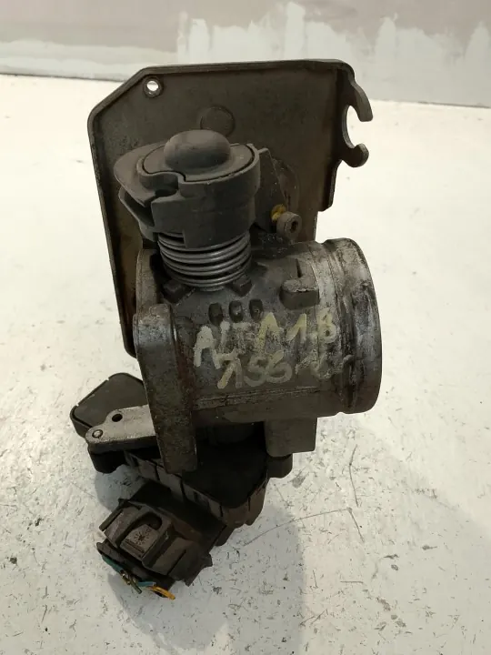 Corps de papillon Alfa Romeo 156 1.8 Bosch OEM image 4