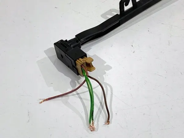 Bande LED tunnel droit OEM 4K1947094 Audi A6 C8 image 3