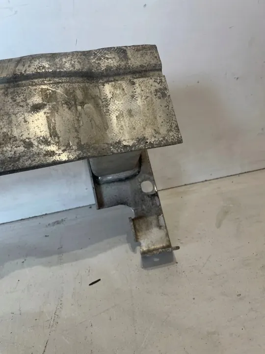 Rinforzo paraurti anteriore Audi A1 8X0807109C image 4