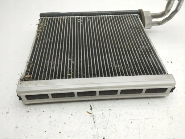 Värmekärna A/C Honda Accord 2009 OEM AMD145708 image 3