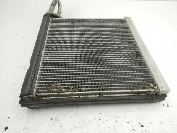 Värmekärna A/C Honda Accord 2009 OEM AMD145708 image 6